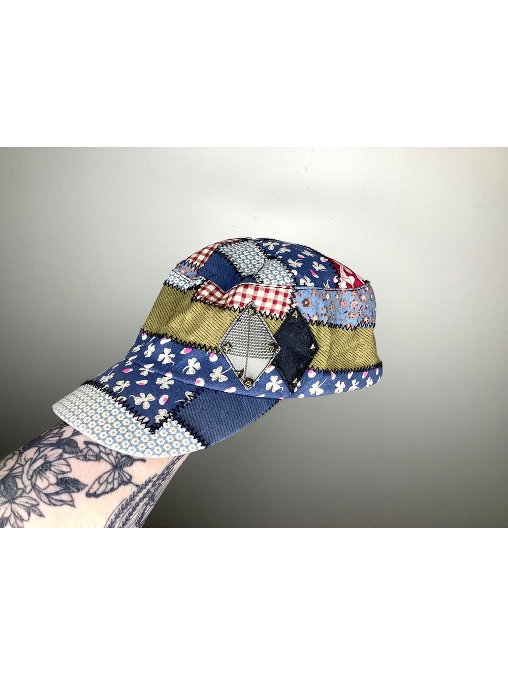 Vintage Women’s Sun ‘N’ Sand Mixed Pattern Patchwork Hat